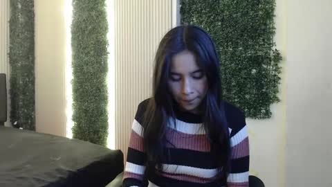 bunny online show from November 3, 2025, 7:37 pm