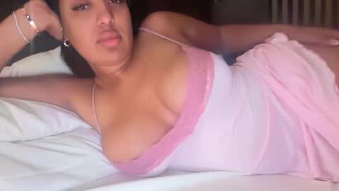 Snapshot of bunsbunnyprincess chatting on May 18, 2026, 12:29 am Buns Bunny Princess online show from May 18, 2026, 12:29 am