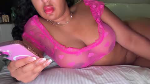 Snapshot of bunsbunnyprincess chatting on July 27, 2026, 2:02 pm Buns Bunny Princess online show from July 27, 2026, 2:02 pm