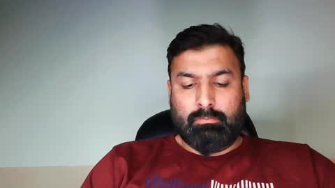 Snapshot of burlymonster chatting on January 27, 2025, 6:31 pm Hairy Arabian online show from January 27, 2025, 6:31 pm