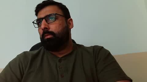 Snapshot of burlymonster chatting on February 3, 2025, 10:58 am Hairy Arabian online show from February 3, 2025, 10:58 am