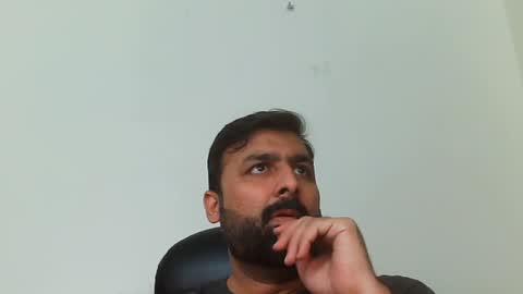 Snapshot of burlymonster chatting on February 12, 2025, 12:22 pm Hairy Arabian online show from February 12, 2025, 12:22 pm