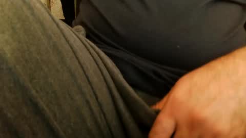 Hairy Arabian online show from May 6, 2026, 4:52 am