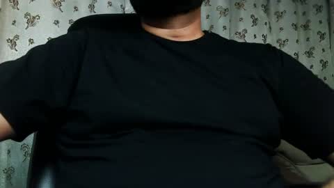 Hairy Arabian online show from August 3, 2026, 4:11 pm