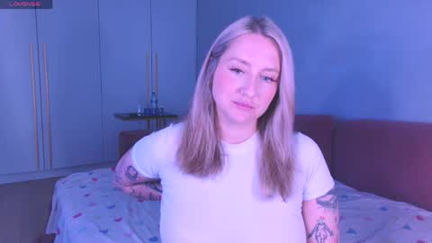 Snapshot of burn_lissa chatting on May 22, 2026, 6:35 pm Lissa online show from May 22, 2026, 6:35 pm