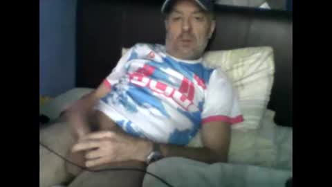 burnleyguy1977 online show from January 7, 2026, 12:18 pm