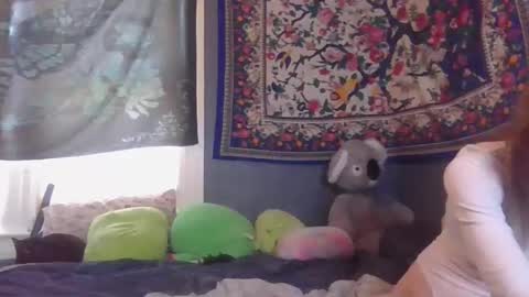 Snapshot of burnthemail chatting on January 8, 2025, 6:52 pm lilly online show from January 8, 2025, 6:52 pm