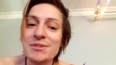 Snapshot of bushwitch chatting on March 30, 2026, 9:05 pm Hedge online show from March 30, 2026, 9:05 pm