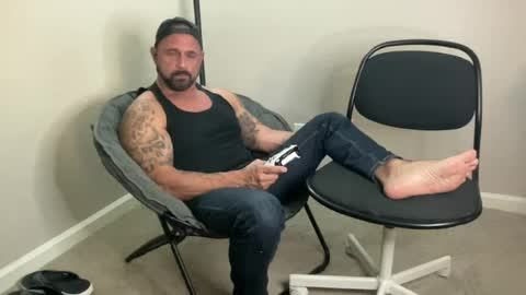 Snapshot of bustedsprockets chatting on July 1, 2026, 4:36 am Pocket Daddy cockring gaycouple cockring lovense daddy online show from July 1, 2026, 4:36 am