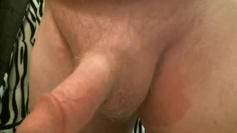 Snapshot of bustinfree chatting on November 18, 2025, 3:27 pm bustinfree online show from November 18, 2025, 3:27 pm