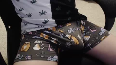 bustinpp online show from January 5, 2025, 11:04 am