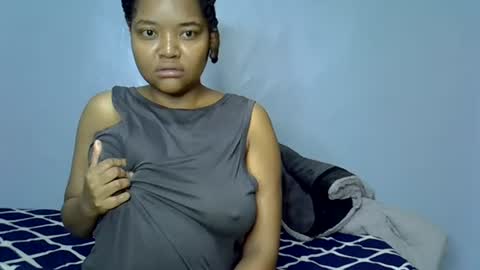 busty kenzi online show from July 16, 2026, 11:49 am