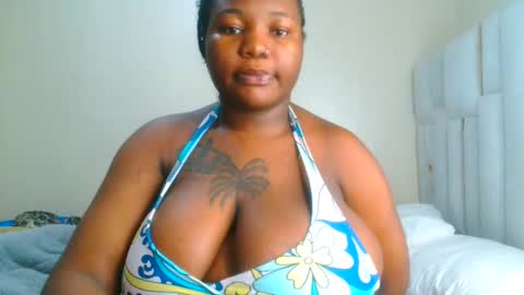 Snapshot of busty_mellons69 chatting on April 27, 2026, 8:12 am busty_mellons69 online show from April 27, 2026, 8:12 am