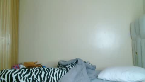 Snapshot of busty_mellons69 chatting on April 29, 2026, 7:01 am busty_mellons69 online show from April 29, 2026, 7:01 am