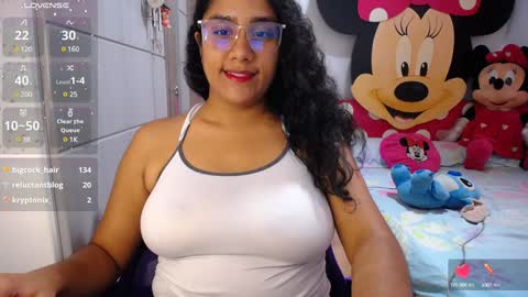 Snapshot of busty_nahiara chatting on January 6, 2025, 6:25 am Nahiara online show from January 6, 2025, 6:25 am