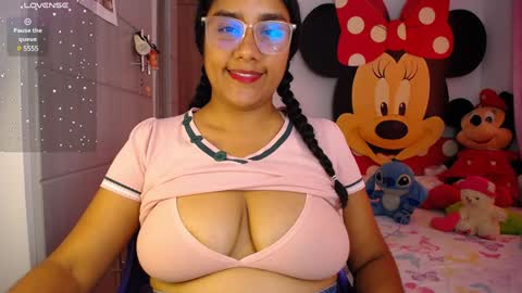 Snapshot of busty_nahiara chatting on January 15, 2025, 7:55 pm Nahiara online show from January 15, 2025, 7:55 pm