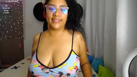 Snapshot of busty_nahiara chatting on September 14, 2025, 5:28 am Nahiara online show from September 14, 2025, 5:28 am