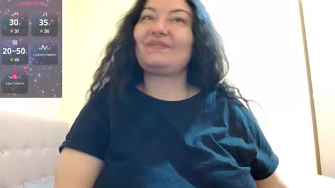 Snapshot of bustyemma chatting on February 12, 2025, 7:34 am Emma online show from February 12, 2025, 7:34 am