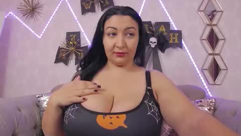 Snapshot of bustyeva_ chatting on October 27, 2025, 4:27 am online between 6AM and 2PM EET almost everyday. online show from October 27, 2025, 4:27 am