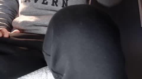 Snapshot of butch215 chatting on November 10, 2025, 3:11 pm Butch online show from November 10, 2025, 3:11 pm