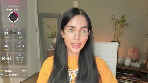 mamamoblue online show from February 5, 2026, 8:13 pm