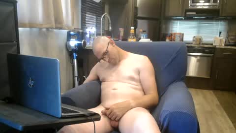 Snapshot of buttnaked4u1 chatting on July 11, 2026, 6:43 pm buttnaked4u1 online show from July 11, 2026, 6:43 pm