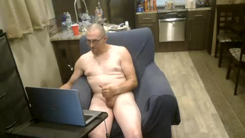 Snapshot of buttnaked4u1 chatting on July 23, 2026, 7:23 pm buttnaked4u1 online show from July 23, 2026, 7:23 pm