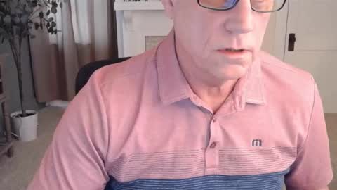 Miles online show from December 7, 2024, 3:08 pm