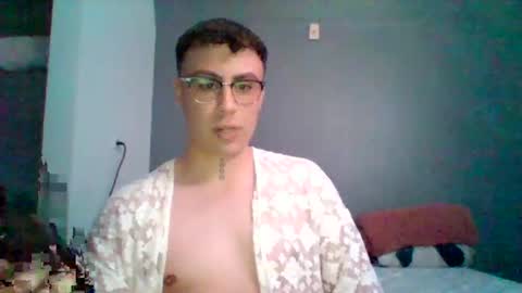 Snapshot of byegay chatting on November 29, 2025, 10:40 am byegay online show from November 29, 2025, 10:40 am