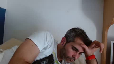 Collin Farrel online show from January 16, 2025, 12:53 pm