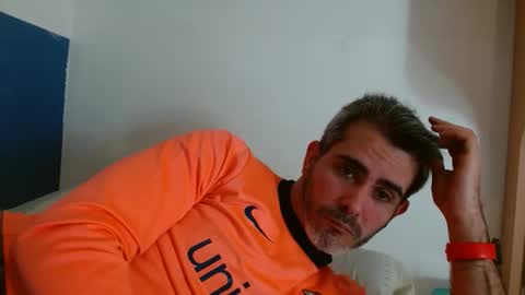 Collin Farrel online show from February 4, 2025, 11:49 am