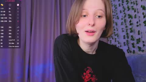 Snapshot of c0ralynx chatting on April 2, 2026, 7:11 pm C0ralynx online show from April 2, 2026, 7:11 pm