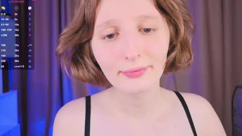 Snapshot of c0ralynx chatting on April 19, 2026, 2:49 pm C0ralynx online show from April 19, 2026, 2:49 pm