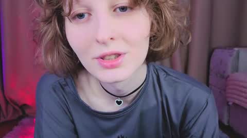 Snapshot of c0ralynx chatting on April 24, 2026, 12:29 pm C0ralynx online show from April 24, 2026, 12:29 pm