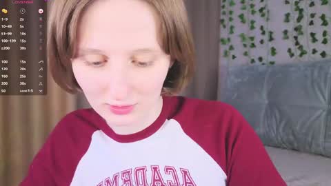 Snapshot of c0ralynx chatting on April 29, 2026, 1:32 am C0ralynx online show from April 29, 2026, 1:32 am