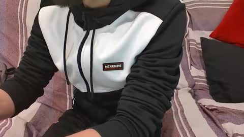 Snapshot of cachondo__23 chatting on February 3, 2026, 7:19 pm cachondo__23 online show from February 3, 2026, 7:19 pm