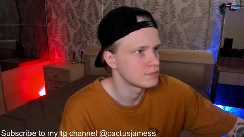 Snapshot of cactusjames_69 chatting on October 2, 2025, 7:10 pm James online show from October 2, 2025, 7:10 pm