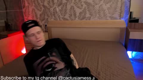 Snapshot of cactusjames_69 chatting on October 5, 2025, 6:01 am James online show from October 5, 2025, 6:01 am