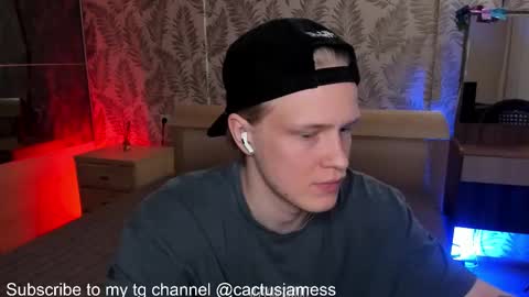 Snapshot of cactusjames_69 chatting on October 21, 2025, 5:13 pm James online show from October 21, 2025, 5:13 pm