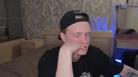 Snapshot of cactusjames_69 chatting on November 13, 2025, 11:36 pm James online show from November 13, 2025, 11:36 pm