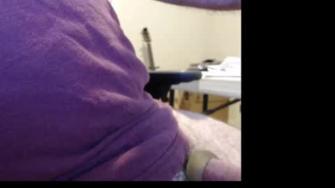 Snapshot of cadman6000 chatting on February 3, 2025, 2:13 pm cadman6000 online show from February 3, 2025, 2:13 pm