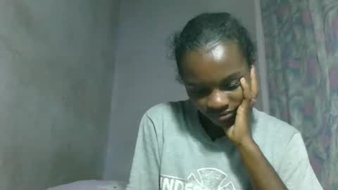 Snapshot of caella98 chatting on April 14, 2026, 9:59 am caella98 online show from April 14, 2026, 9:59 am