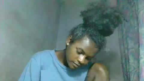 Snapshot of caella98 chatting on April 21, 2026, 3:07 pm caella98 online show from April 21, 2026, 3:07 pm