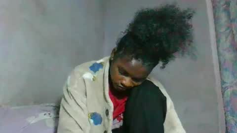 Snapshot of caella98 chatting on May 9, 2026, 6:13 pm caella98 online show from May 9, 2026, 6:13 pm