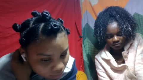 caella98 online show from July 22, 2026, 7:49 pm