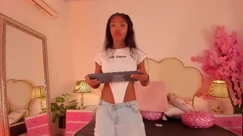 Snapshot of cahitlinbel chatting on July 26, 2026, 5:15 am Cahitlin online show from July 26, 2026, 5:15 am