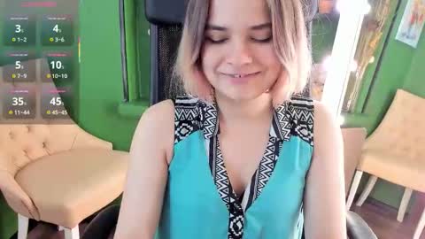 Gina online show from September 18, 2025, 8:16 am