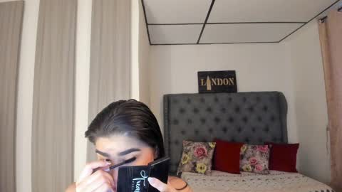 caitlingomez0 online show from April 4, 2026, 10:57 am