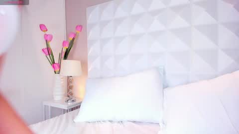 Snapshot of caitlyncouper chatting on February 8, 2025, 8:10 pm Caitlyn online show from February 8, 2025, 8:10 pm