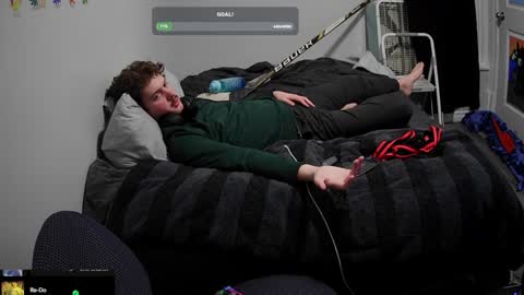 Snapshot of cajerk chatting on December 4, 2024, 7:50 am Cajerk online show from December 4, 2024, 7:50 am